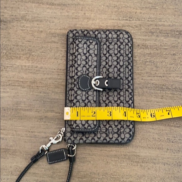 Coach wristlet. Black and gray. - Picture 7 of 7
